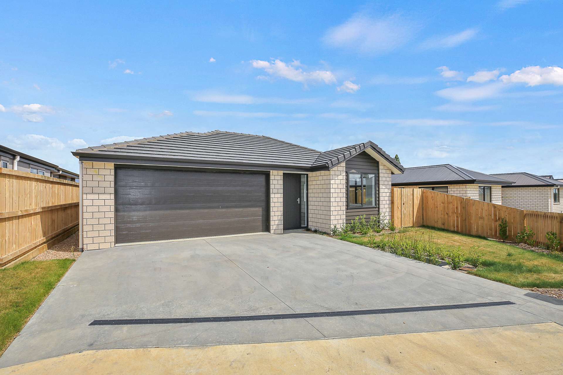 39 Waruhia Crescent Rototuna_0