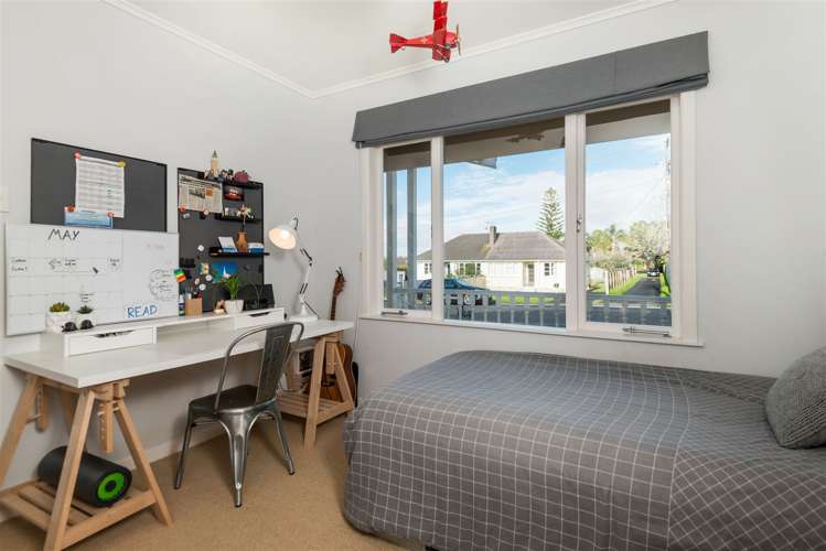 4 Creamer Avenue Belmont_31