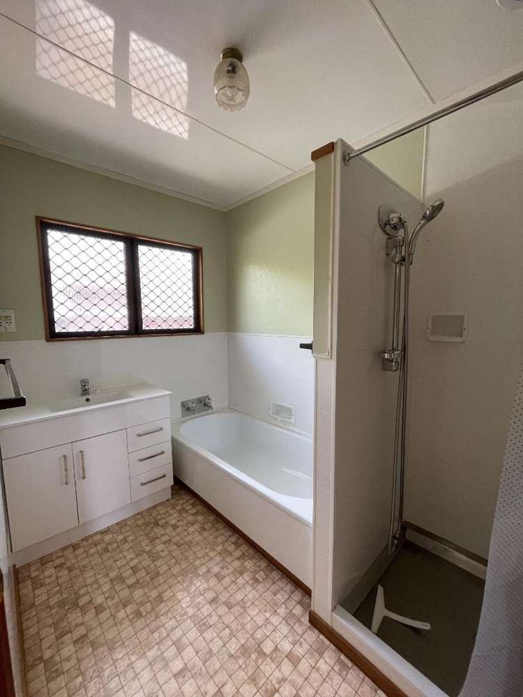 2/4 Second Avenue Avenues_7