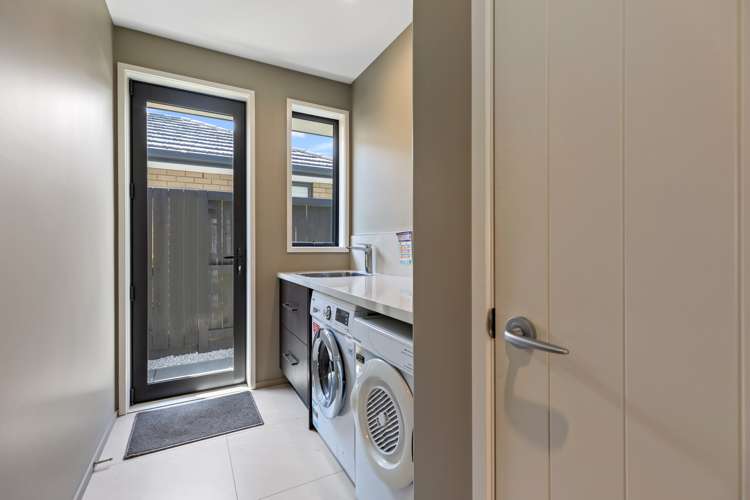 14 Tatahi Cove Papamoa_21