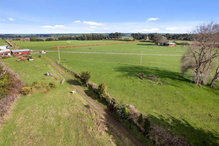 0n Whakamara Road Manutahi_3