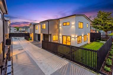 34 West Coast Road_2