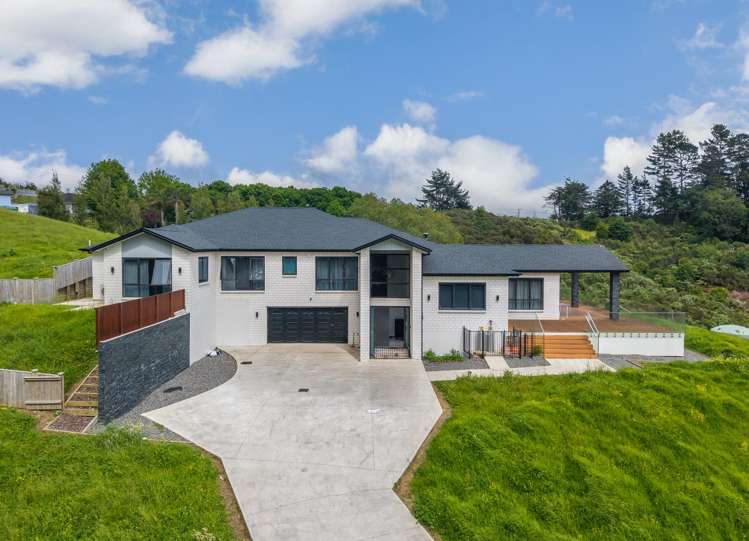 300 Whitford Park Road_0