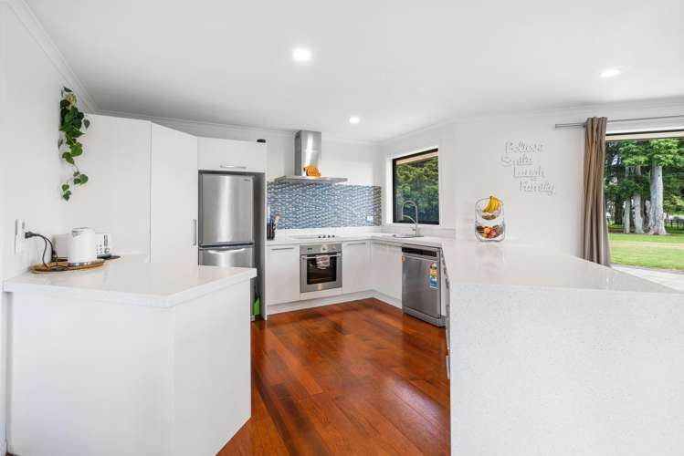 1041 Waiuku Road_1