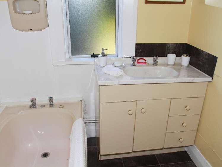 14 Clifford Street Pareora_13