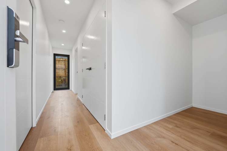 5D Arawa Street New Lynn_22