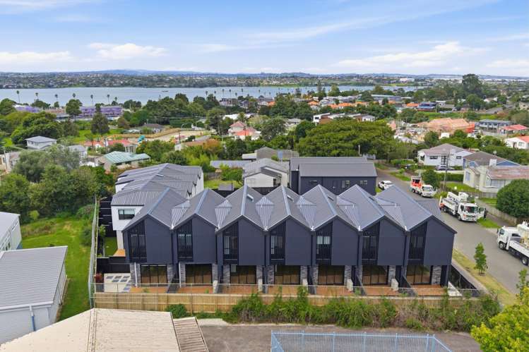 12 Taratoa Street Point England_35