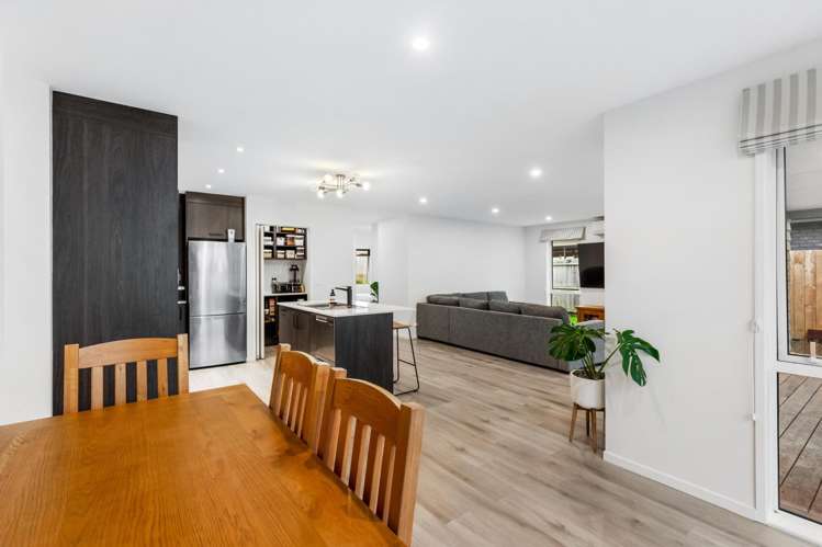 36 Accolage Boulevard Kumeu_11
