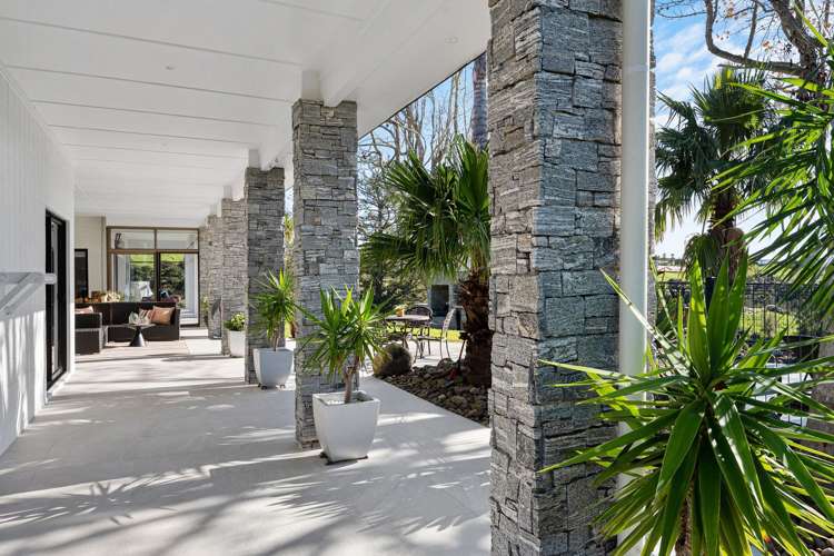 49 Vaughans Road Okura_17