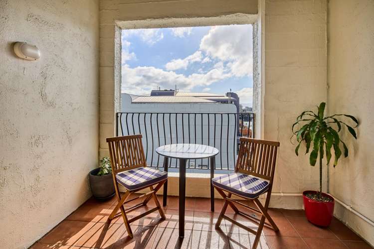 7/25 Tennyson Street_1