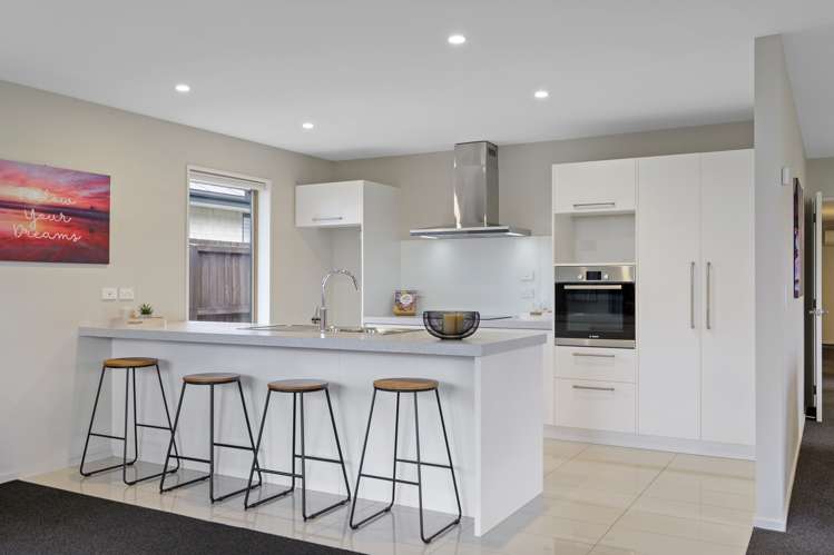 6 Eaton Place Lincoln_9