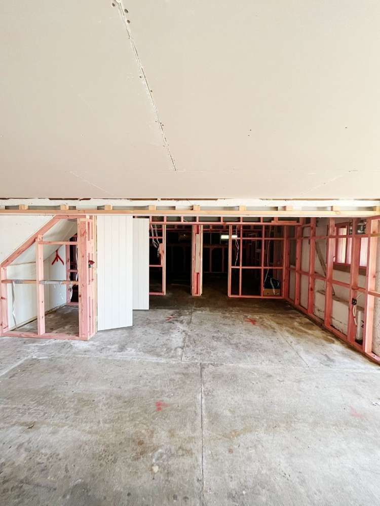 42 Tiroroa Avenue Te Atatu South_11