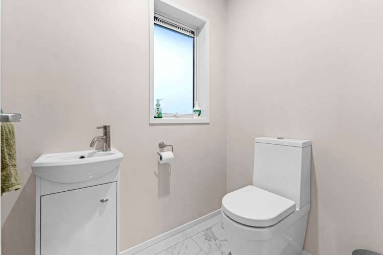 72 Lowry Road Bombay_21