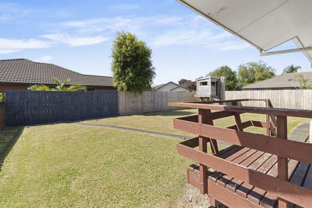 1/16 Rosier Road Glen Eden_2