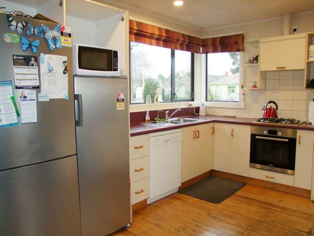 46 Dryden Street Milton_1