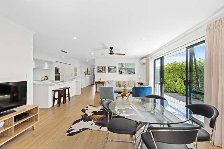 22 Laly Haddon Place Matakana_7