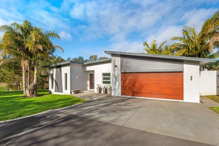 57 Island Road Whataupoko_23