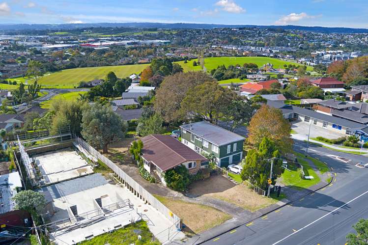 34 Royal Road Massey_4