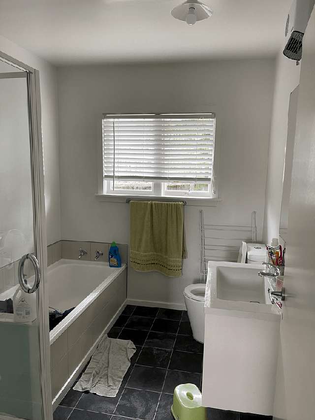 10/7c Curletts Road Sockburn_4