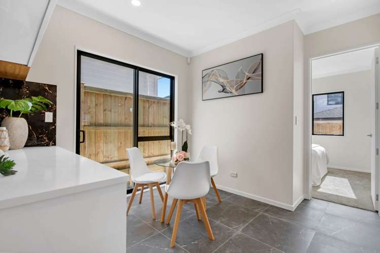 6 Knockanara Drive Flat Bush_7