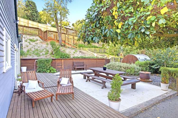 8 Dudley Road Lyttelton_11