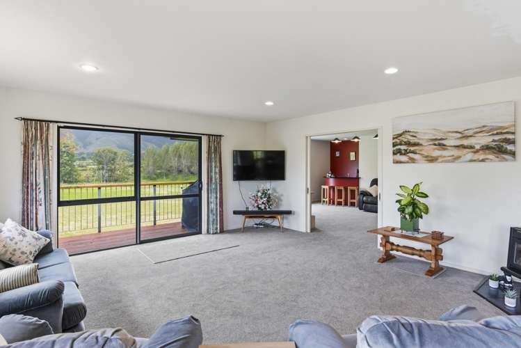 84 Derham Road Te Horo_7
