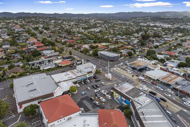 B/4343-49 Great North Road Glendene_3