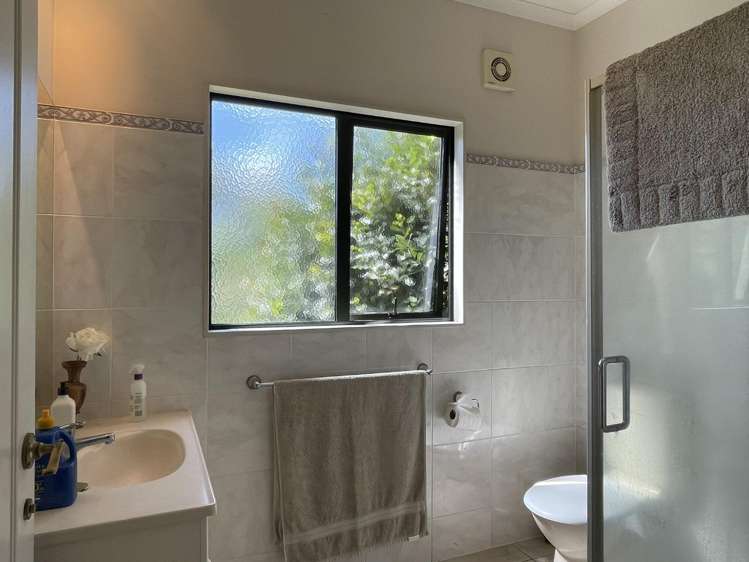 56 Plummers Point Road 11556_15