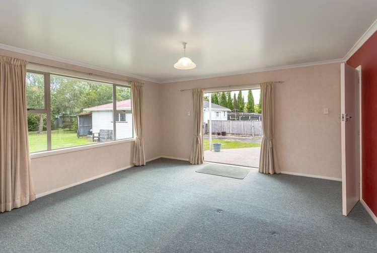 13 Armstrong Avenue Carterton_6