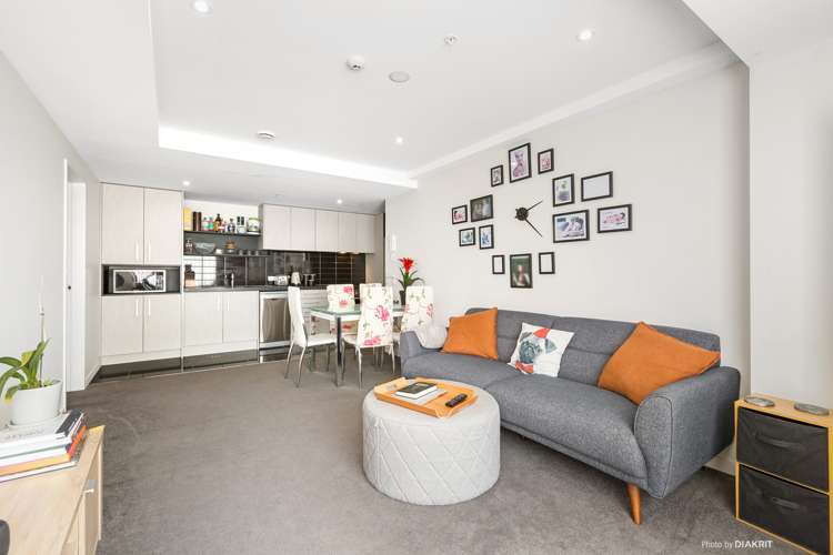 2c/21 Rugby Street Mount Cook_2