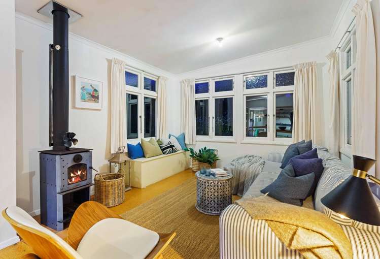 42 Field Way Waikanae Beach_7