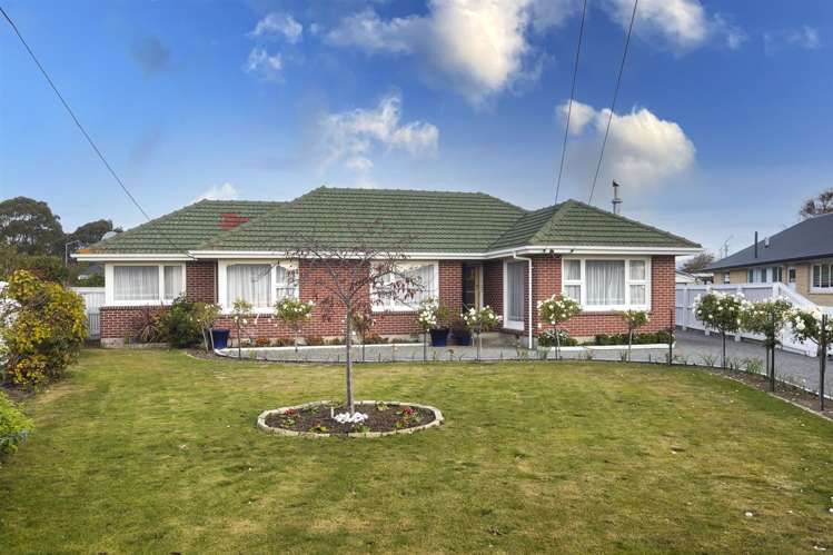 8 Wildwood Avenue Wainoni_1