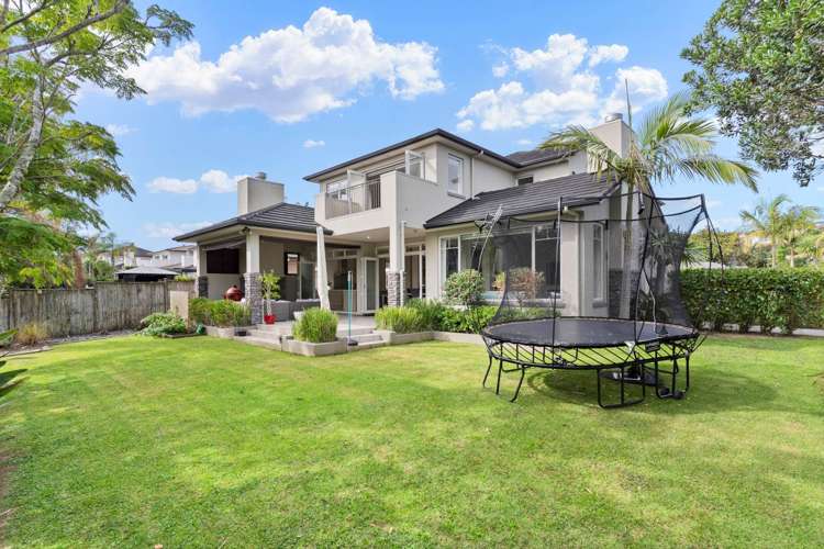 14 Armstrong Farm Drive East Tamaki Heights_30