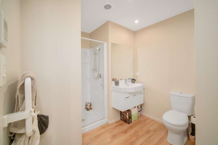 21 Farnborough Way Rolleston_8