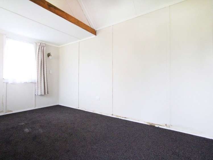 16 Galilee Avenue Red Hill_11