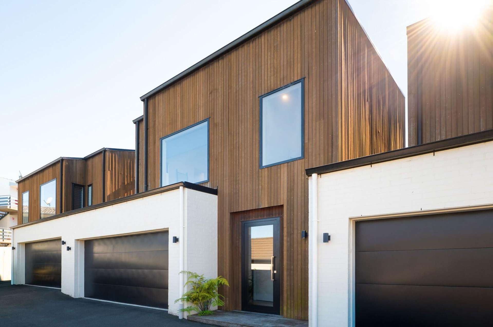 4/125 Tristram Street Hamilton Central_0