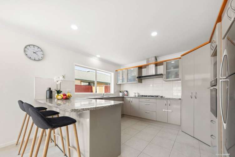 4 Duntrune Road Flat Bush_11