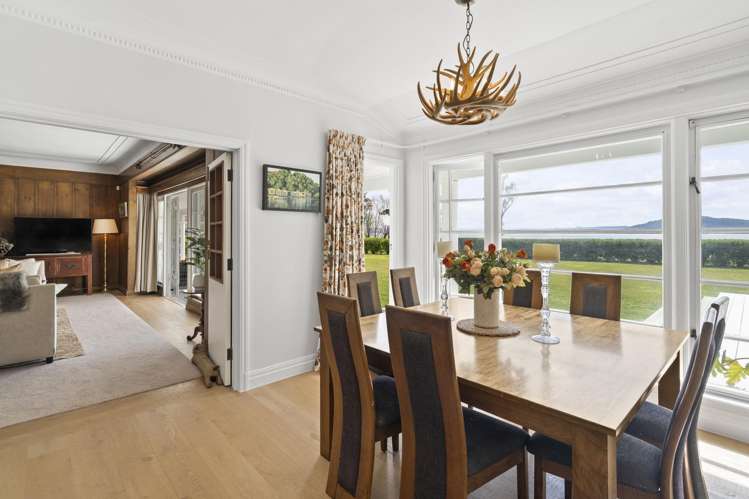 6 Cooper Avenue Holdens Bay_12