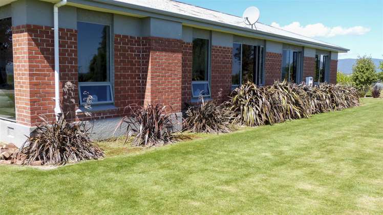 309 Hagen Road Orawia_8