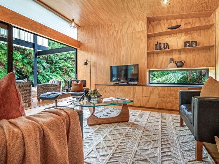 547 Spencer Road Lake Tarawera_10