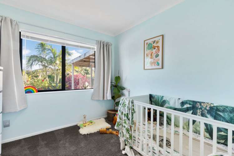 208 Craig Road Pollok_13