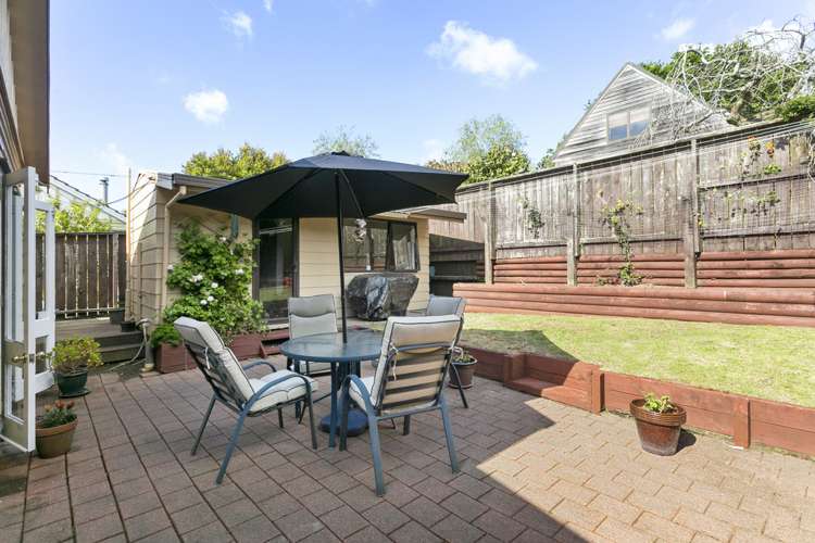 219 Queens Road Panmure_7