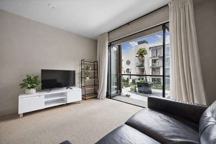 1I/22 Pakenham Street East Auckland Central_5