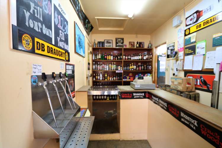 76-78 King Street Otautau_22