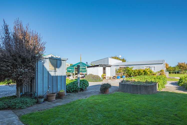 1866 State Highway 1 Tuamarina_14