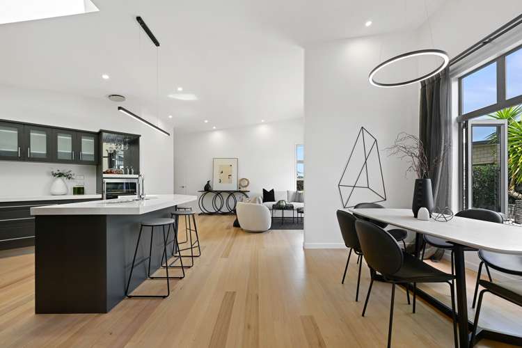 6 Peninsula Point Huntington_6