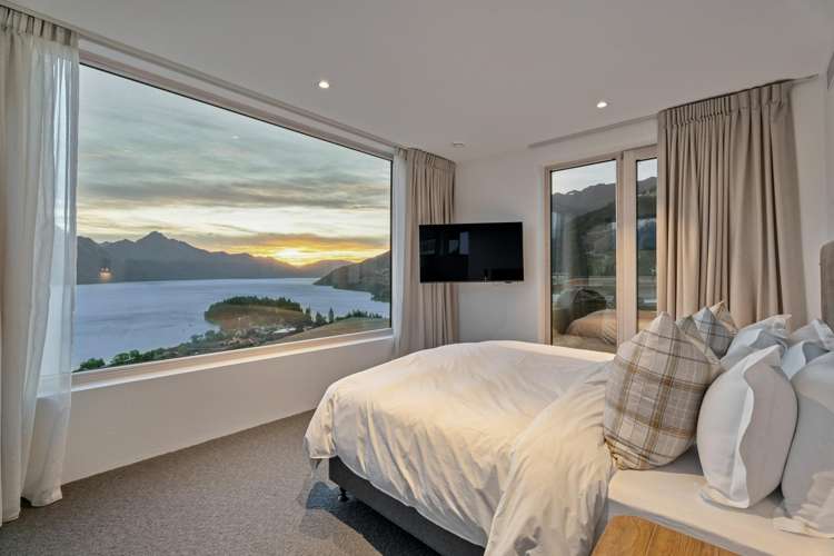 32 Edinburgh Drive Queenstown_11