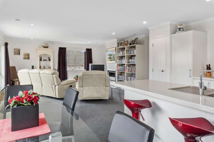 6 Christopher Lane Warkworth_4