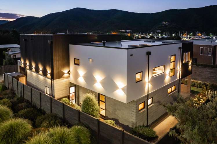 2 Whaitere Place Picton_10