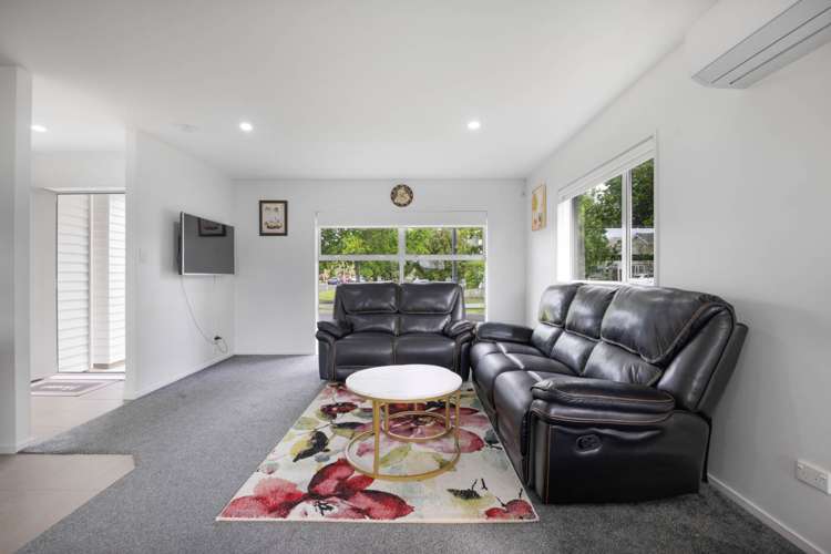 52 Popokatea Drive Takanini_2